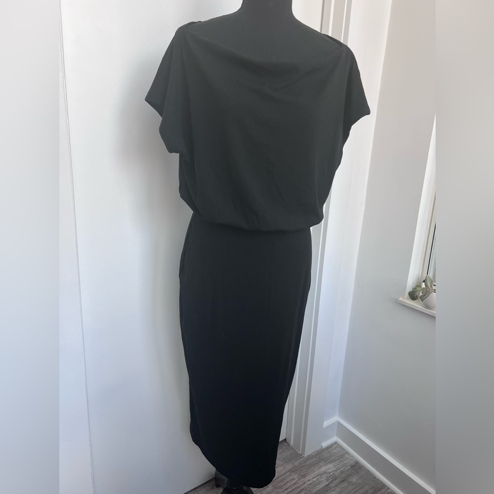 Women dress